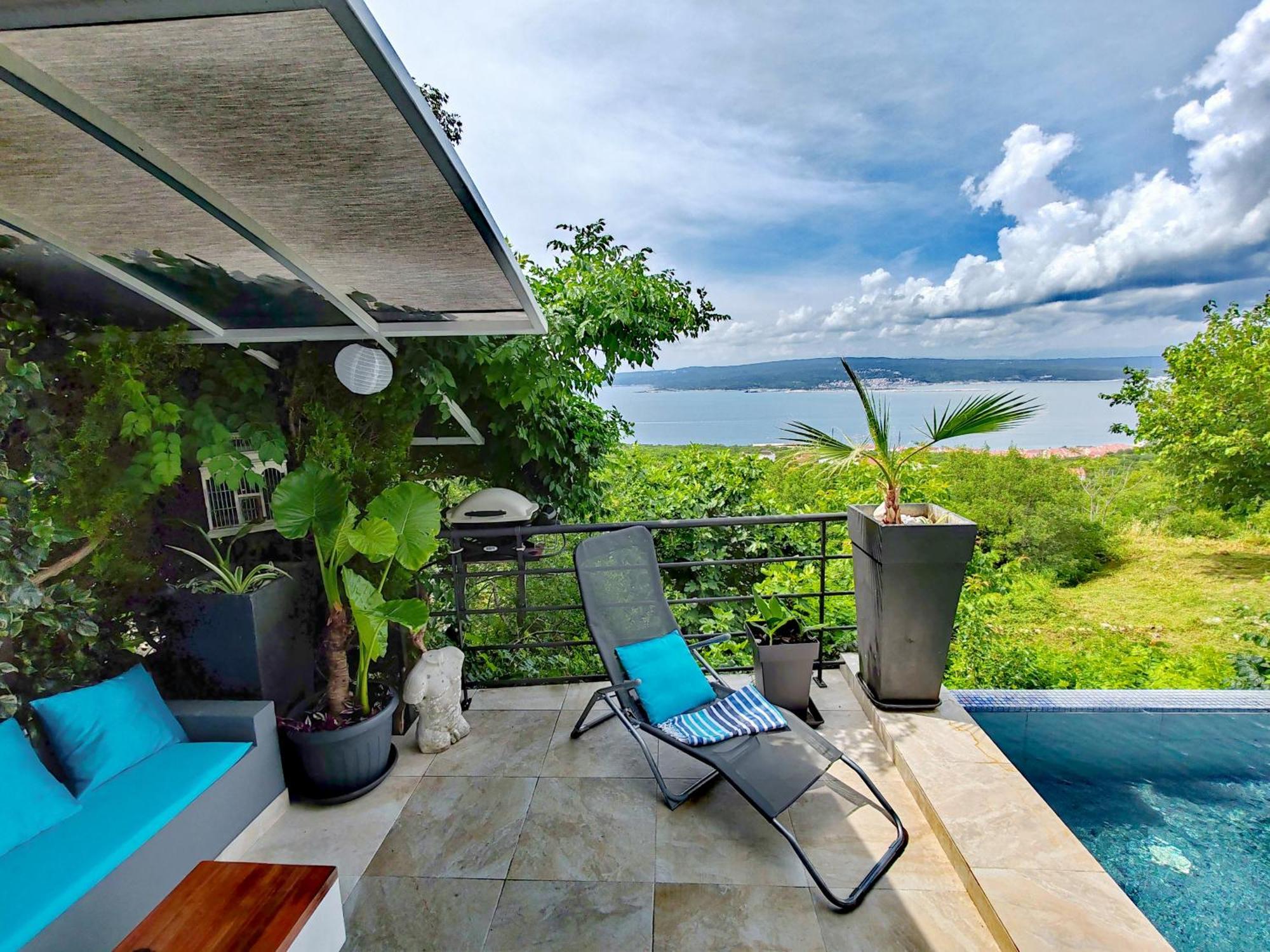 Art Gallery House With A Small Relaxing Pool تْسْغيكفانِتْسا المظهر الخارجي الصورة