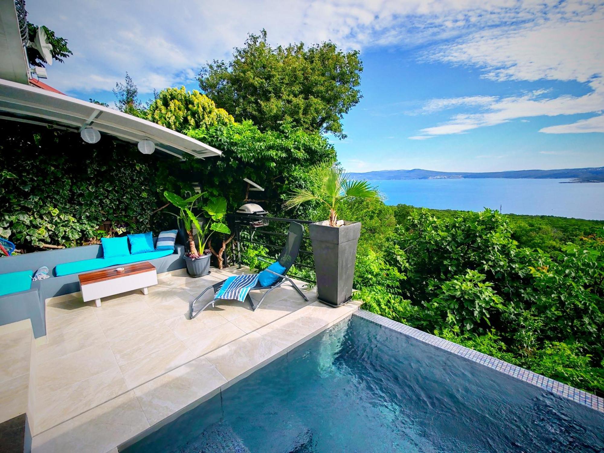 Art Gallery House With A Small Relaxing Pool تْسْغيكفانِتْسا المظهر الخارجي الصورة